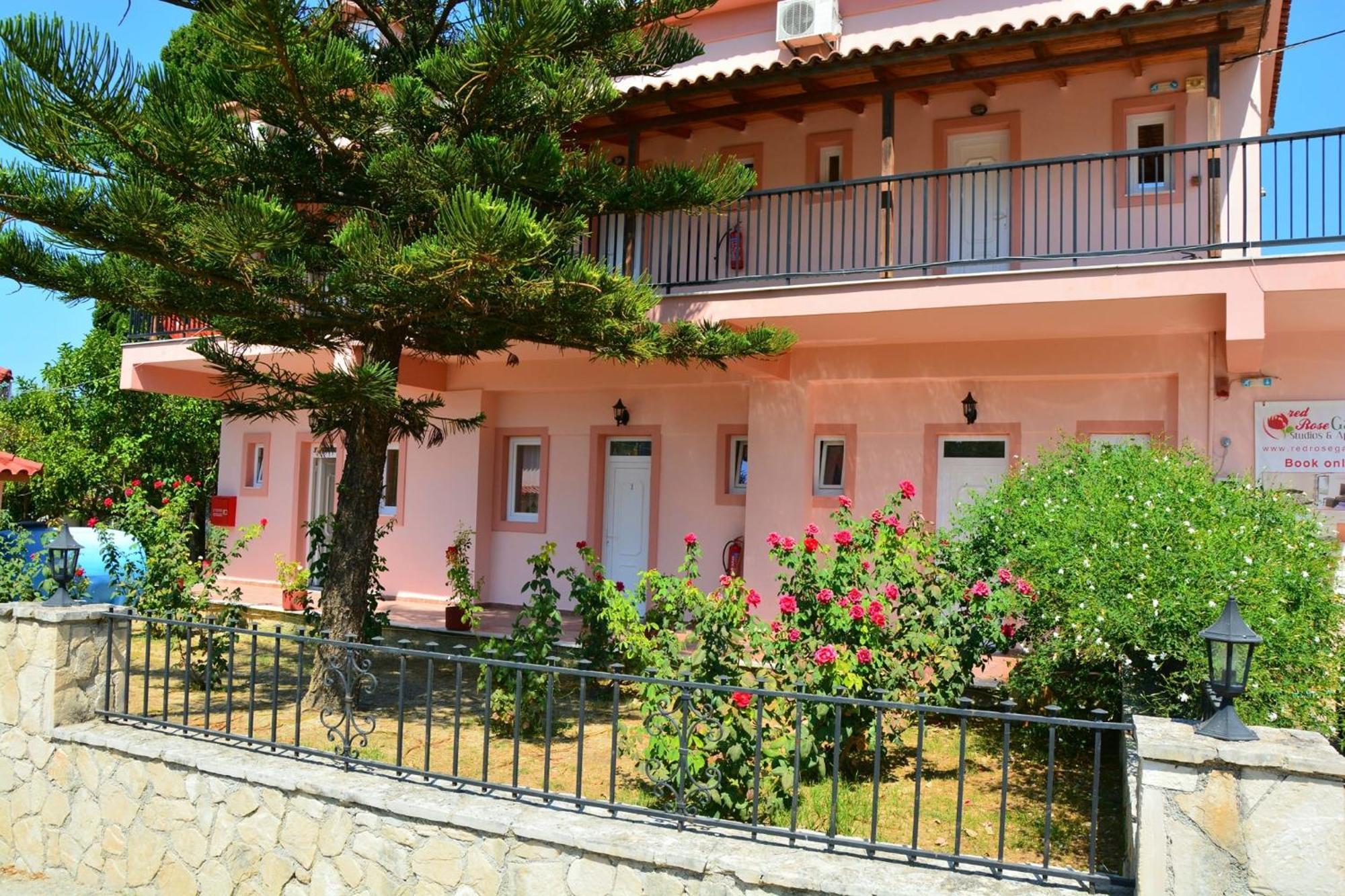 Appartement Red Rose Garden à Tsilivi  Extérieur photo